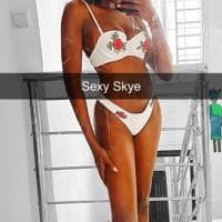 Sexy Skye