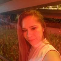 Summer profile photo