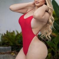 Samantha Leon