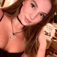 Vikky profile photo