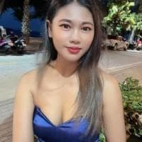 Belly profile photo